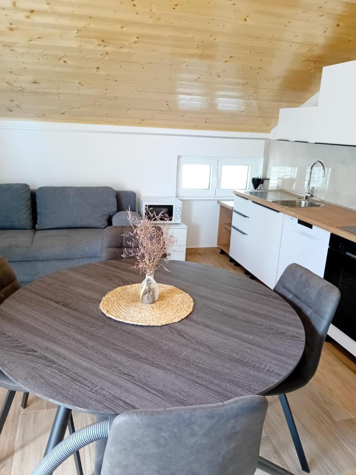 Apartment Mrkic Biograd Na Moru Ngoại thất bức ảnh