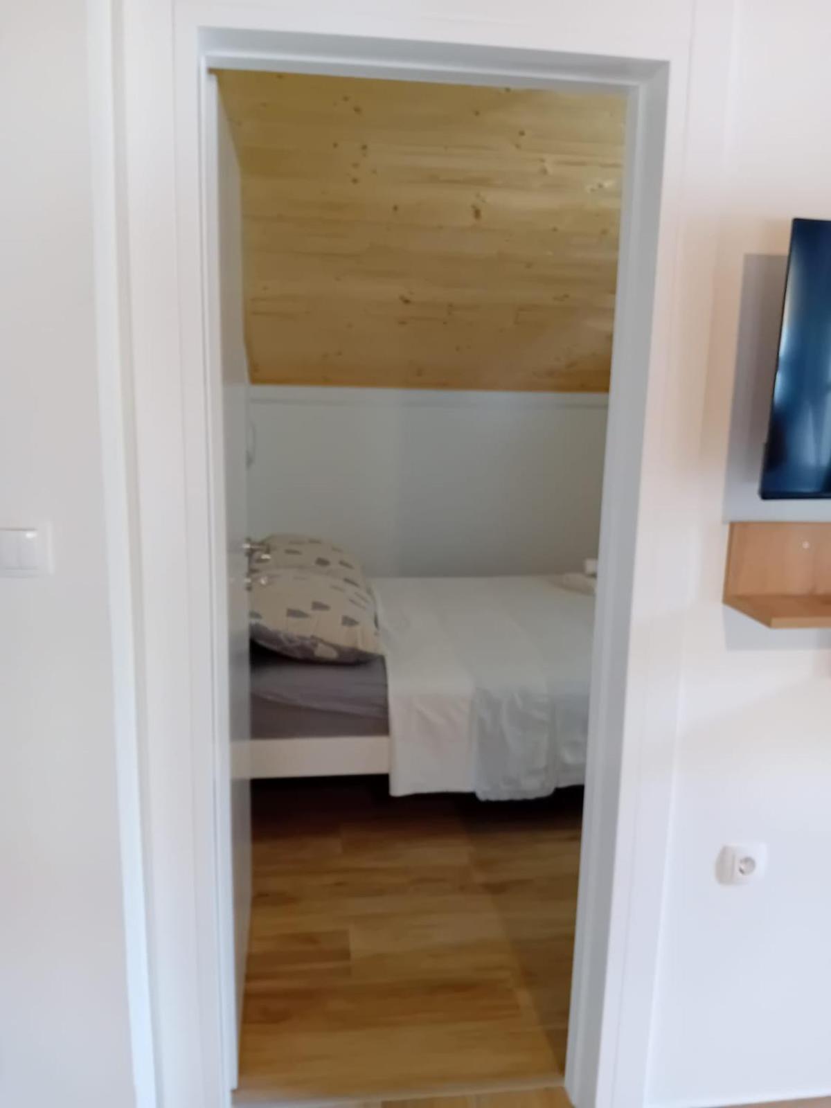 Apartment Mrkic Biograd Na Moru Ngoại thất bức ảnh