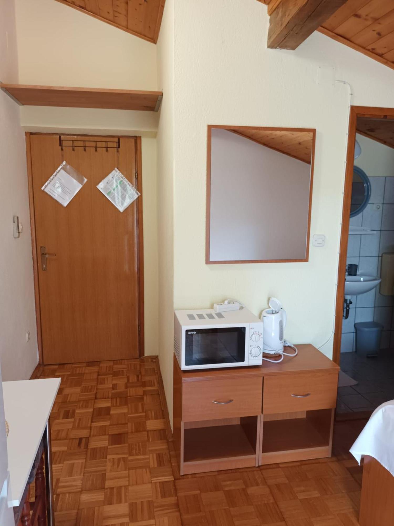 Apartment Mrkic Biograd Na Moru Ngoại thất bức ảnh