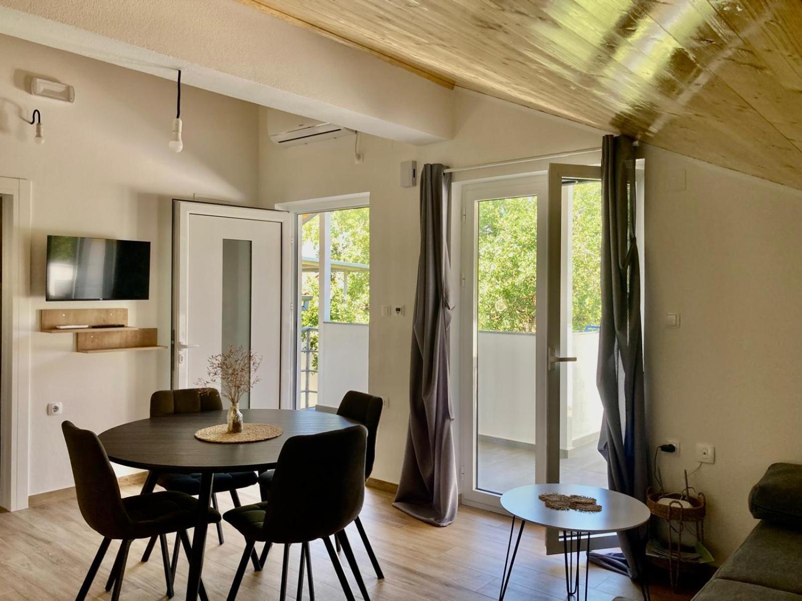 Apartment Mrkic Biograd Na Moru Ngoại thất bức ảnh