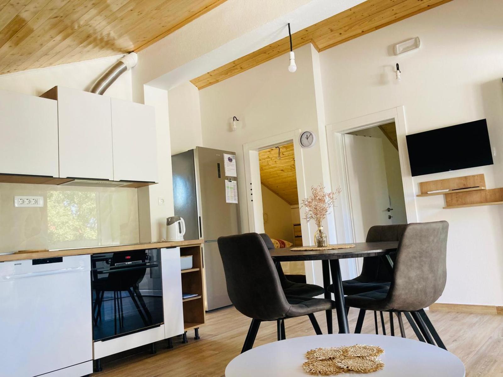 Apartment Mrkic Biograd Na Moru Ngoại thất bức ảnh