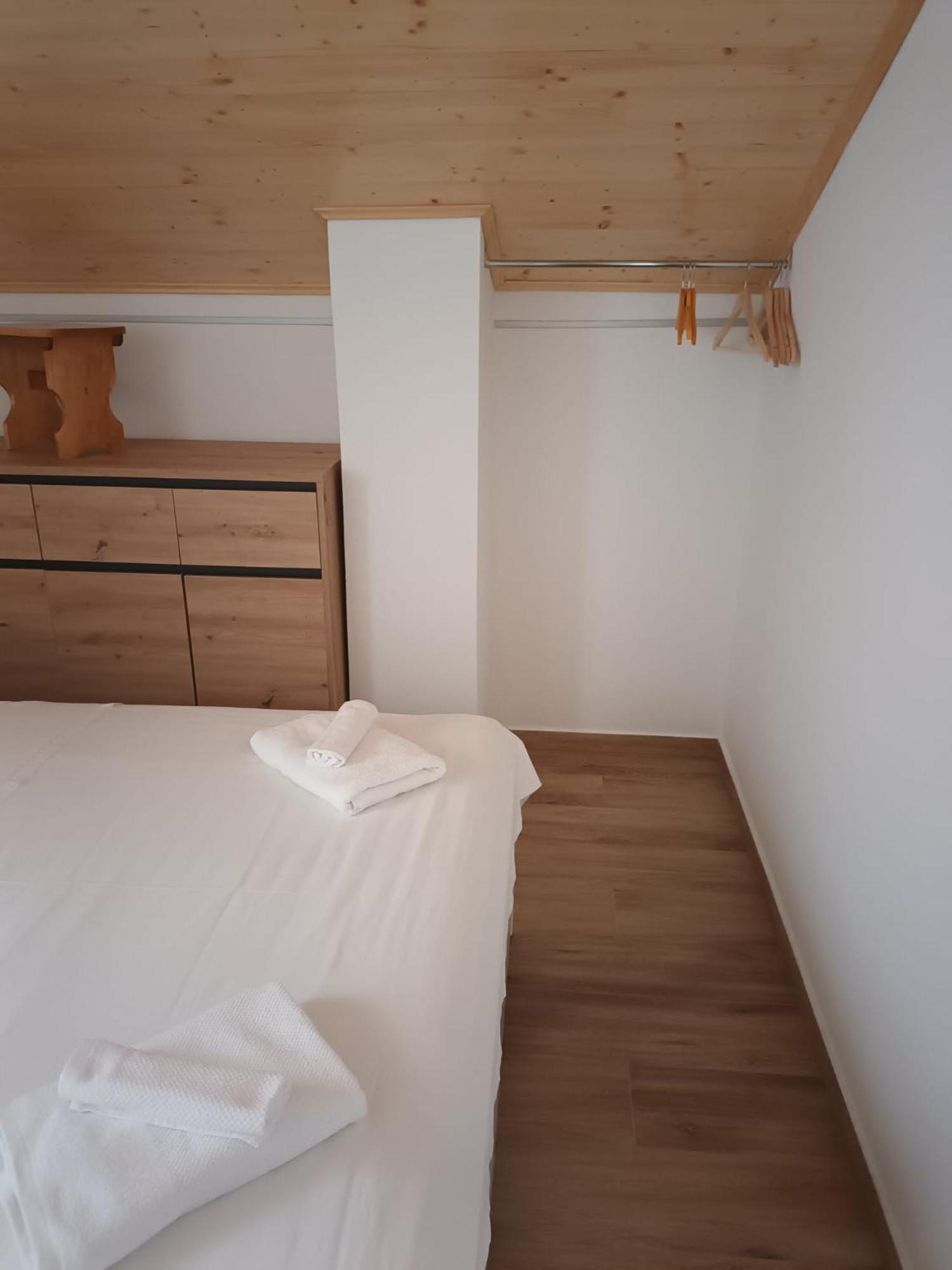 Apartment Mrkic Biograd Na Moru Ngoại thất bức ảnh