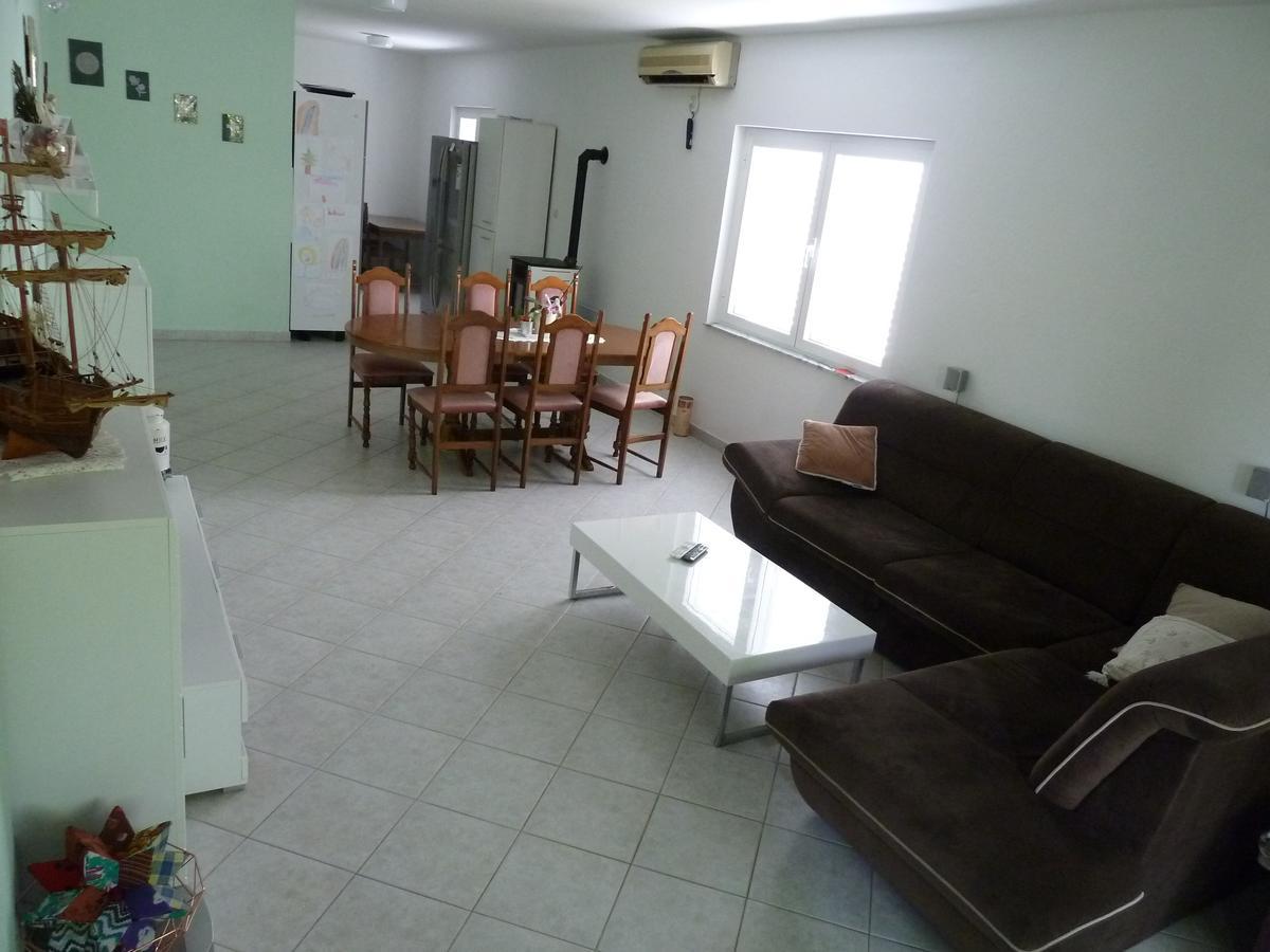 Apartment Mrkic Biograd Na Moru Ngoại thất bức ảnh